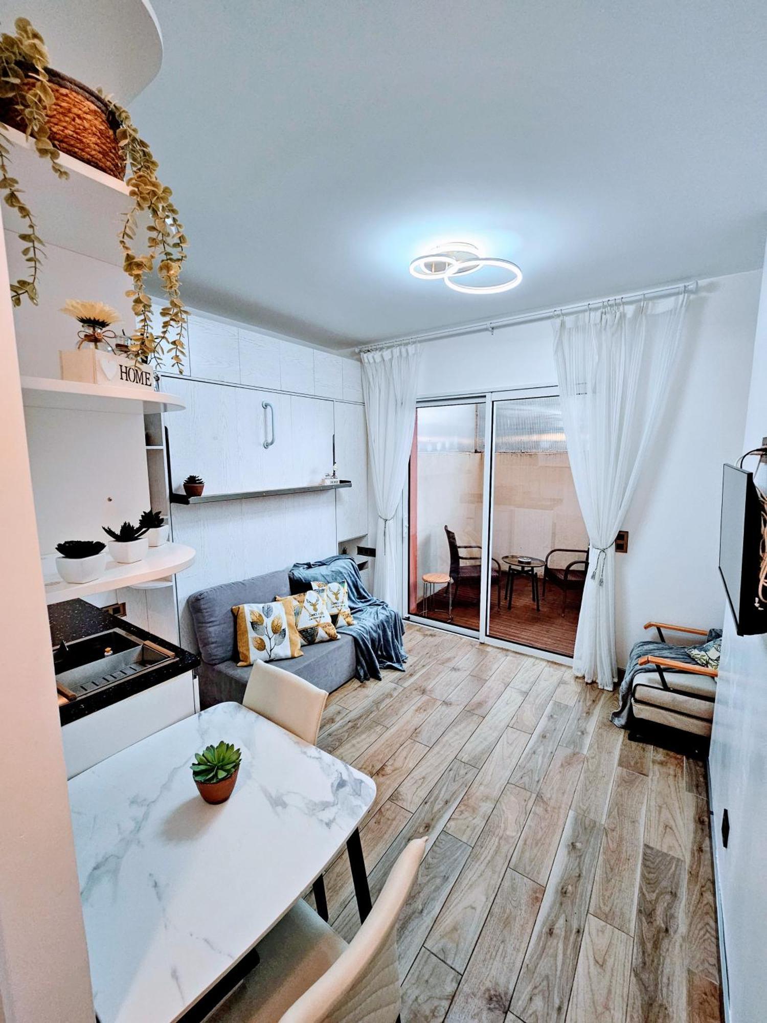 Perle Maritime Studio 3 Proche Mer Wifi Clim Cagnes-sur-Mer Bagian luar foto